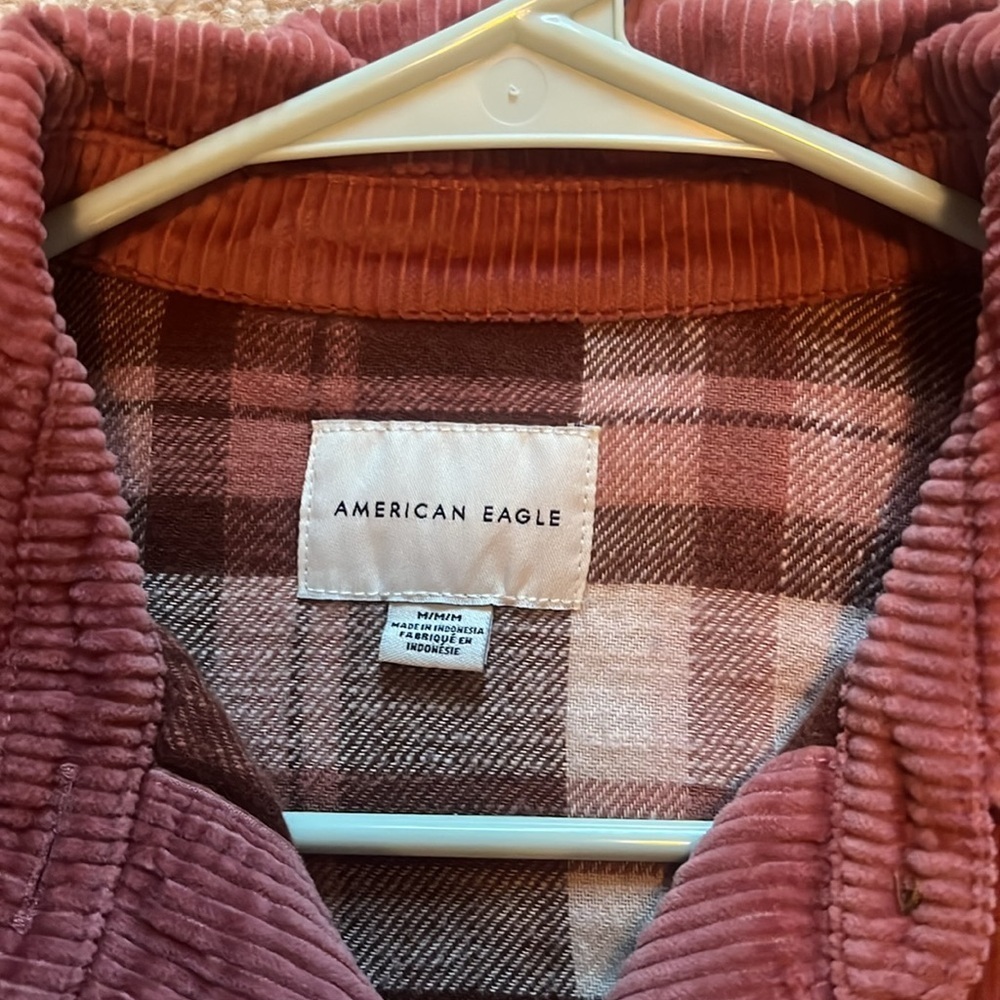 American eagle top - Picture 2 of 3